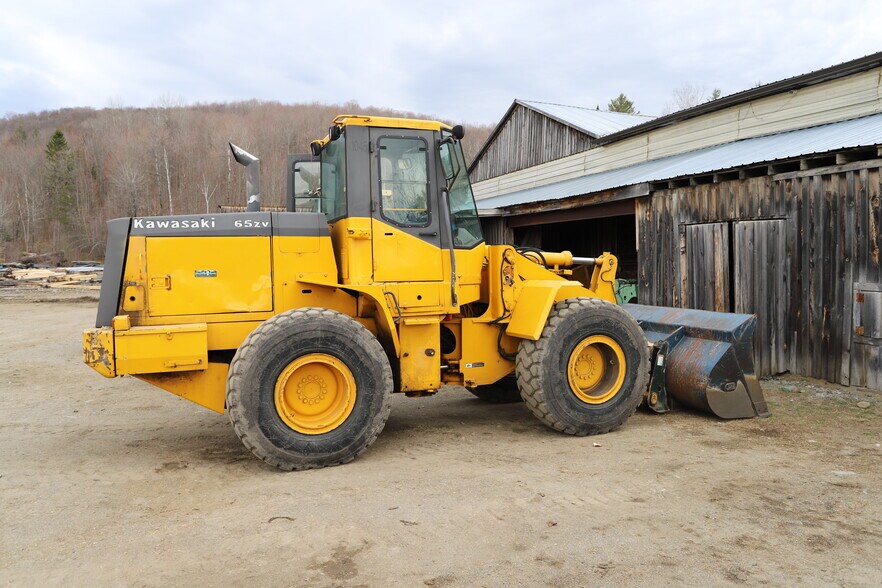 More Photos Of 6 Simino Ln, Irasburg Manufacturing For Sale