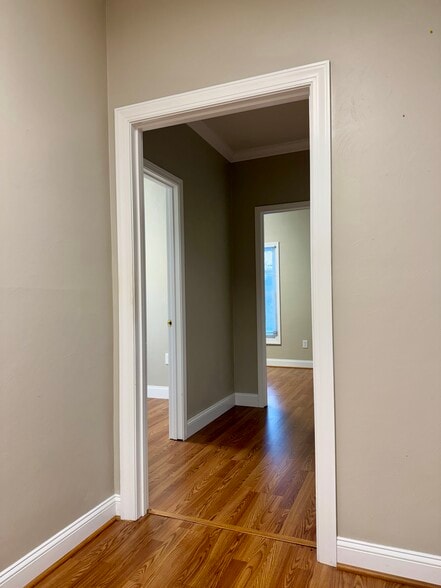 More Photos Of 2758 Electric Rd, Roanoke Medical For Lease