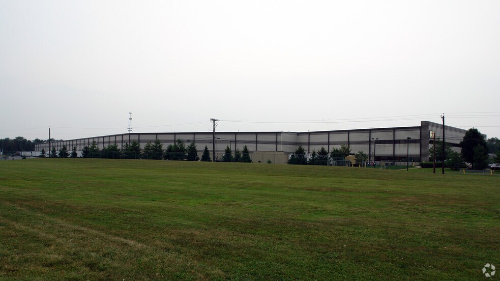 Primary Photo Of 1515 Burnt Mill Rd, Cherry Hill Distribution For Lease