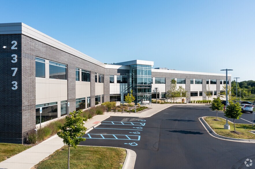More Photos Of 2373 Oak Valley Dr, Ann Arbor Office For Lease