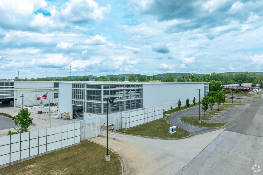 More Photos Of 301 21st St N, Bessemer Manufacturing For Sale