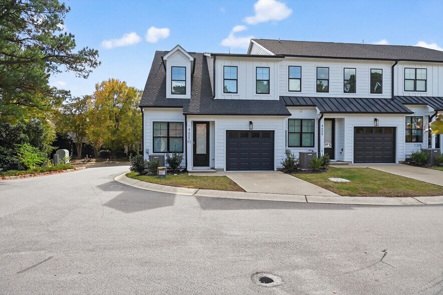 More Photos Of 6104-6120 Fox Rd, Raleigh Apartments For Sale