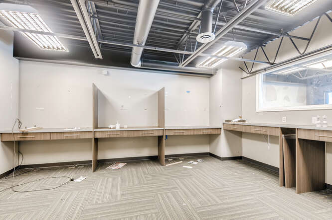 More Photos Of 4721 Ironton St, Denver Warehouse For Lease