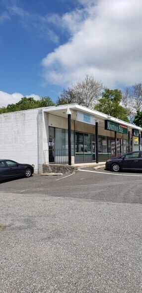 More Photos Of 2100 Nottingham Way, Trenton Storefront For Lease