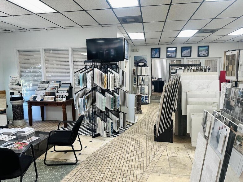 More Photos Of 1800 4th Avenue Ext, Lake Worth Beach Warehouse For Lease