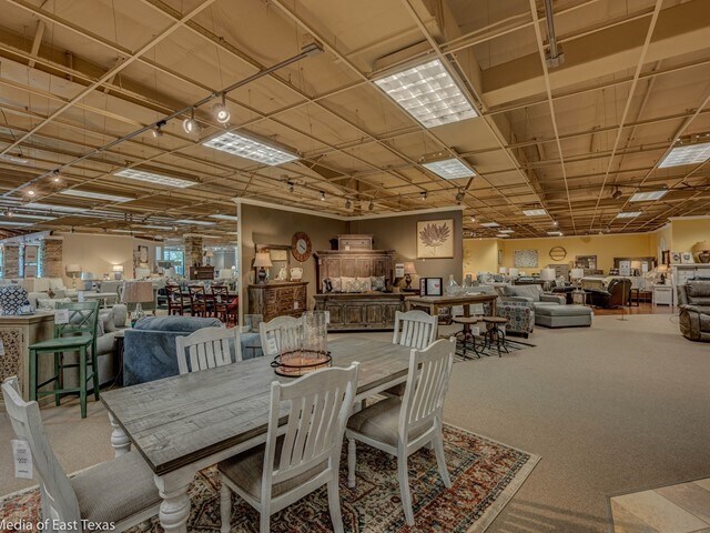 More Photos Of 425 W Gibson St, Jasper Freestanding For Sale