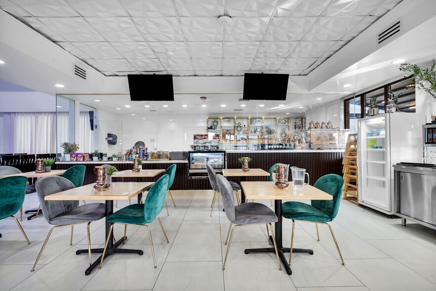 More Photos Of 345 W Foothill Blvd, Upland Restaurant For Sale