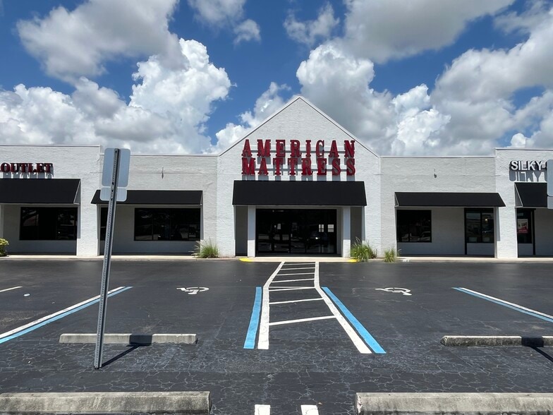 More Photos Of 1338 Del Prado Blvd S, Cape Coral Unknown For Lease