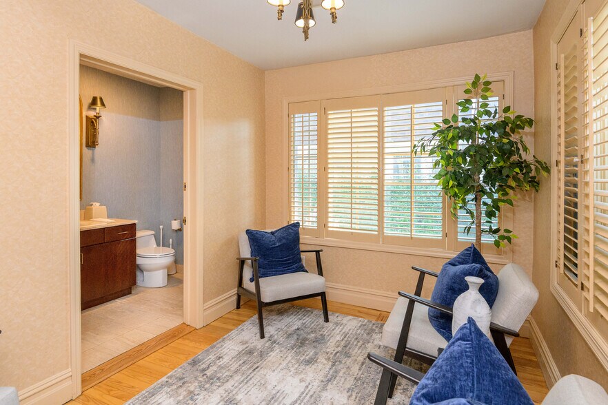 More Photos Of 915 Palmer Rd, Bronxville Medical For Sale