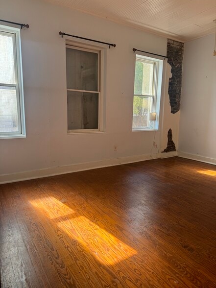 More Photos Of 316 W Broughton Ln, Savannah Loft Creative Space For Lease