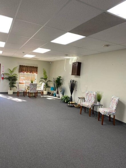 More Photos Of 310 FM 517 W rd, Dickinson Medical For Sale
