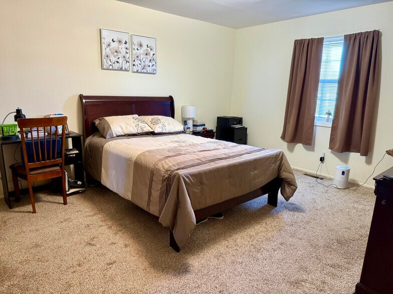 More Photos Of 4321 Acme Rd, Ilion Apartments For Sale