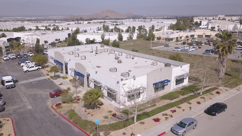 More Photos Of 1451 Research Park Dr, Riverside Office For Lease