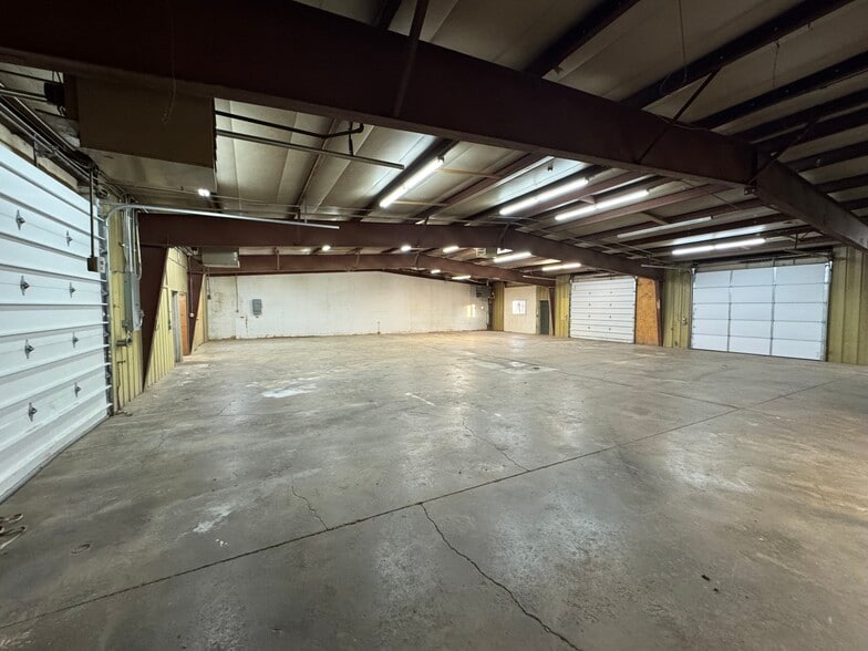 More Photos Of 2458 I 70 Business Loop, Grand Junction Service For Lease