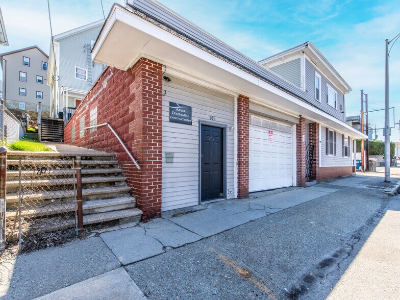 More Photos Of 799-801 N Main St, Fall River Apartments For Sale