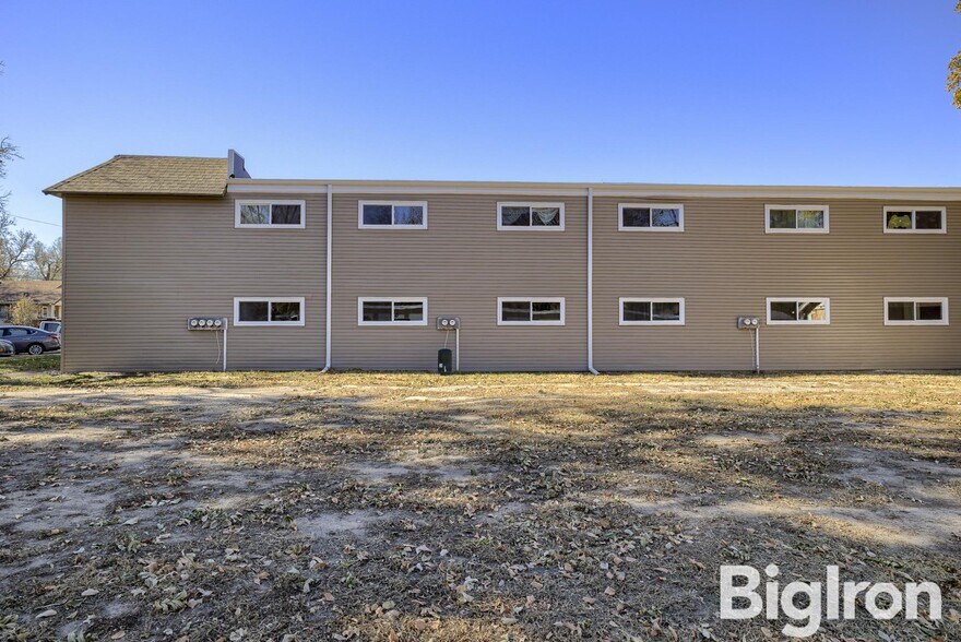 More Photos Of 633 E 10th St, York Apartments For Sale