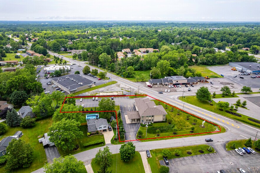 More Photos Of 3020 Orchard Park Rd, Buffalo Office For Sale