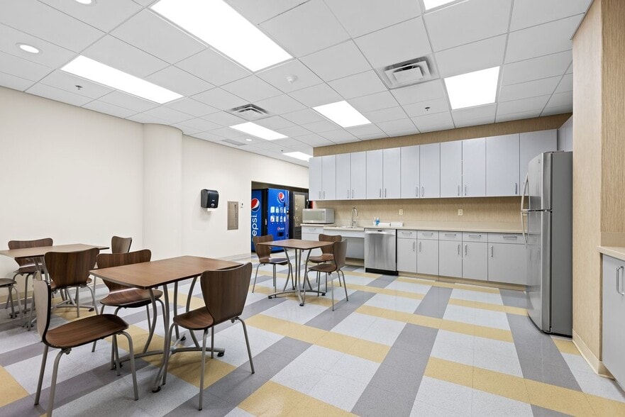 More Photos Of 605 Chestnut St, Chattanooga Loft Creative Space For Lease