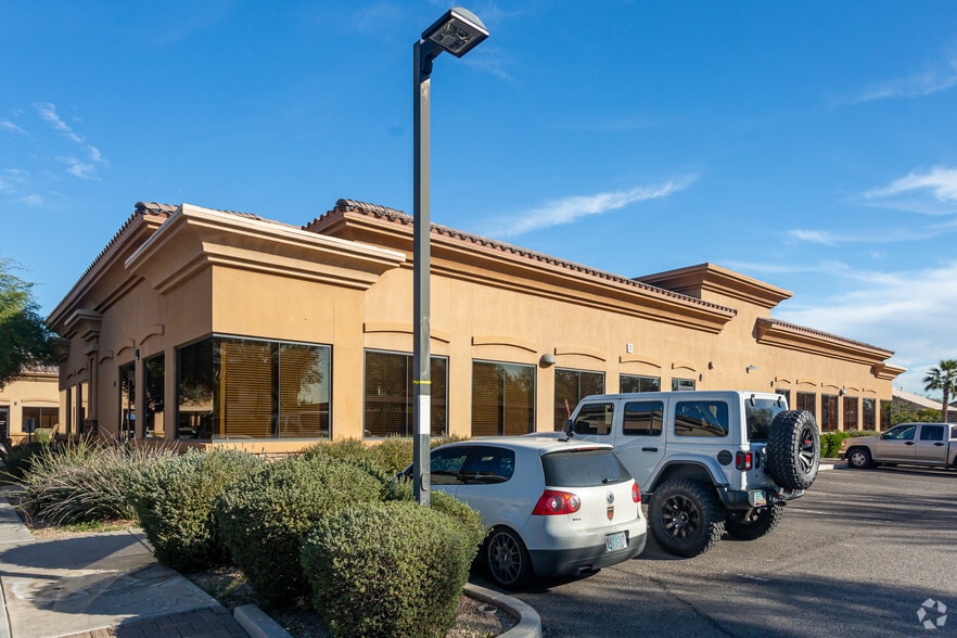 More Photos Of 9515 W Camelback Rd, Phoenix Medical For Sale
