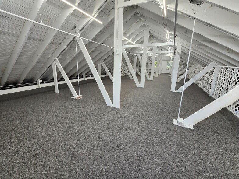 More Photos Of 3209 Atlantic Ave, Allenwood Showroom For Sale