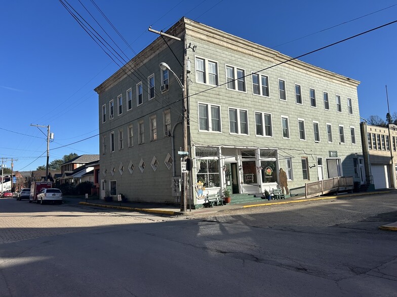 More Photos Of 400 4th St, Sutton Storefront Retail Residential For Sale