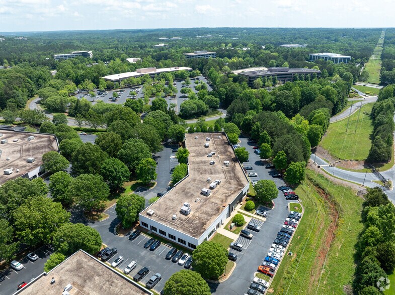 More Photos Of 11560 Great Oaks Way, Alpharetta Unknown For Lease