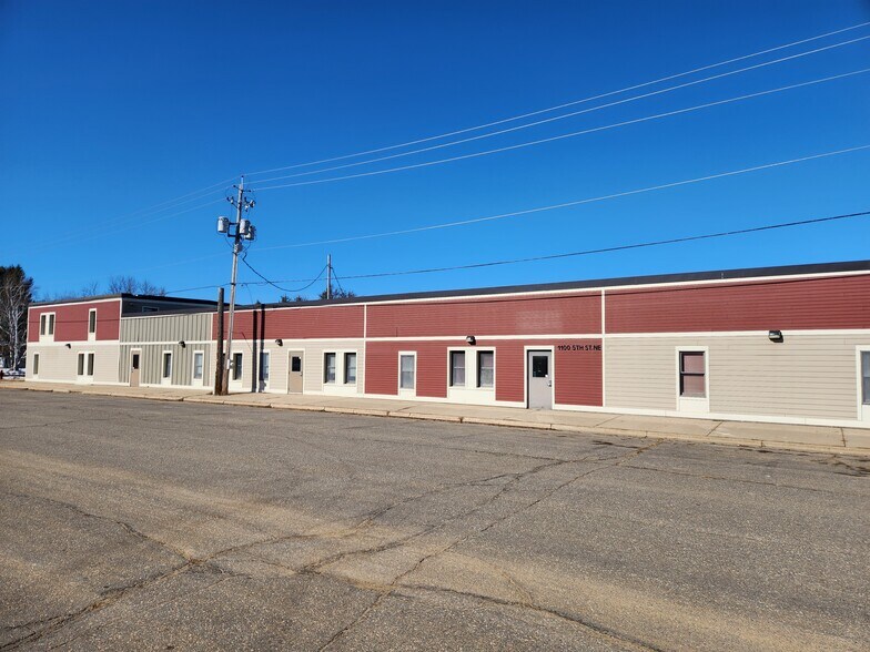 More Photos Of 1100 5th St NE, Staples General Retail For Lease