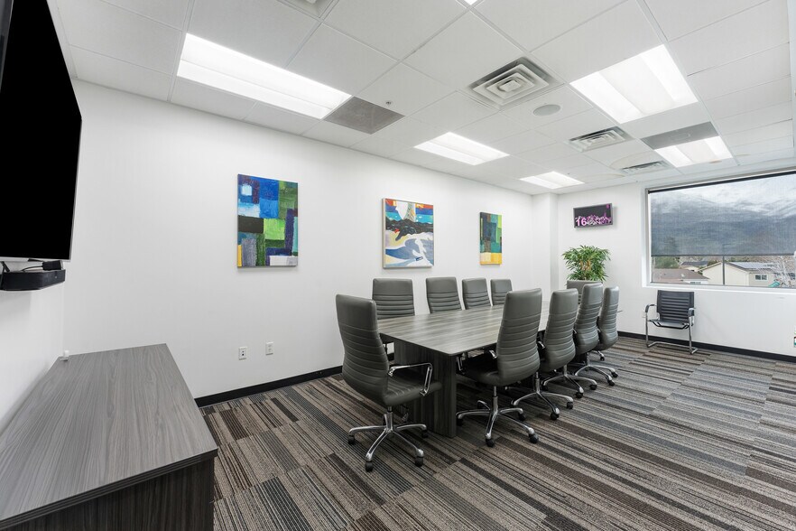 More Photos Of 480-518 W 800 N, Orem Medical For Lease