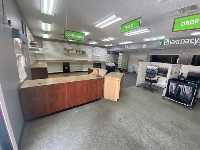 More Photos Of 301 Havendale Blvd, Auburndale General Retail For Sale