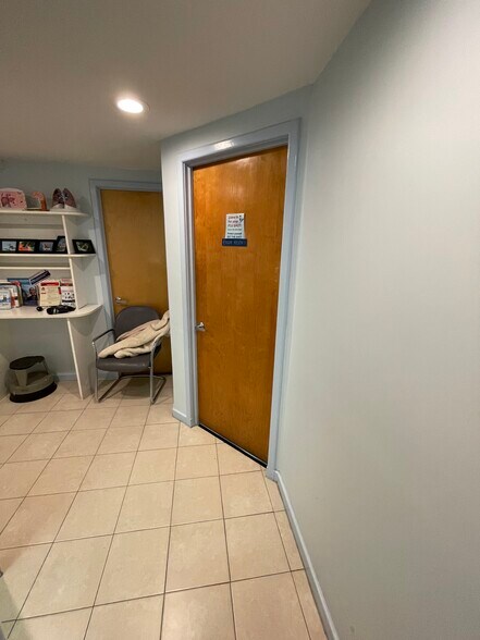 More Photos Of 14449 70th Ave, Flushing Healthcare For Lease
