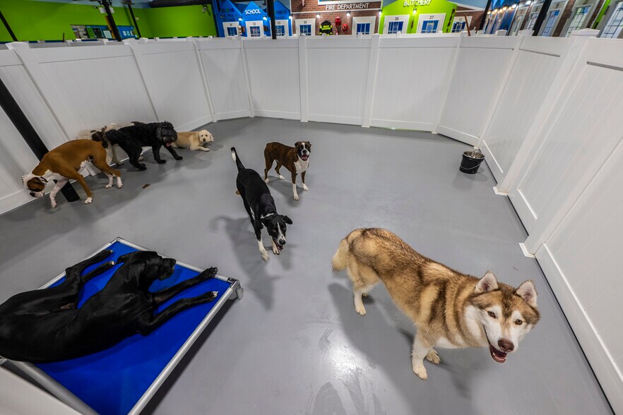 More Photos Of 5149 Powerline Rd, Fort Lauderdale Storefront For Sale