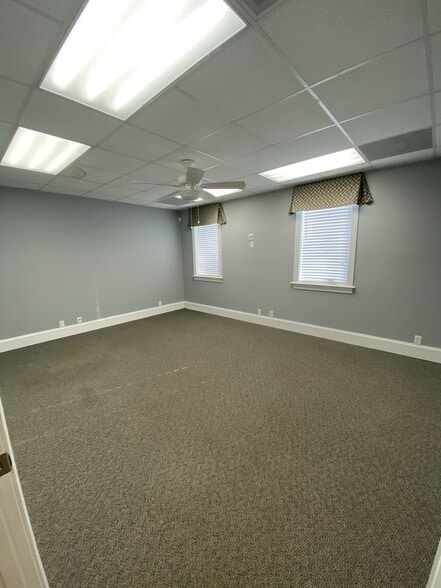 More Photos Of 4832 Highway 162, Hollywood Office For Lease