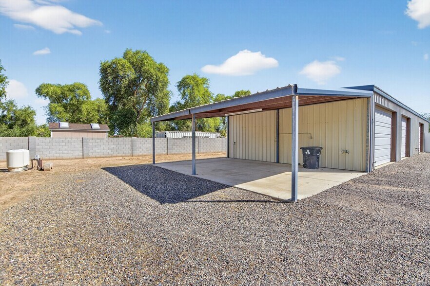 More Photos Of 9259 S Priest Dr, Tempe Showroom For Lease