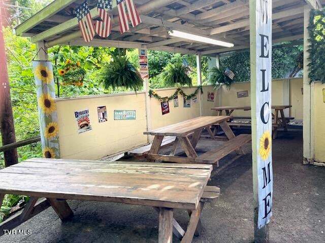 More Photos Of 314 Front E st, Coeburn General Retail For Sale