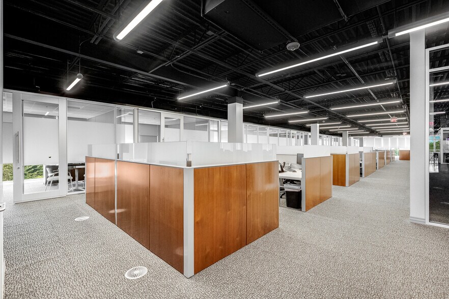 More Photos Of 1050 Satcom Ln, Melbourne Office For Sale