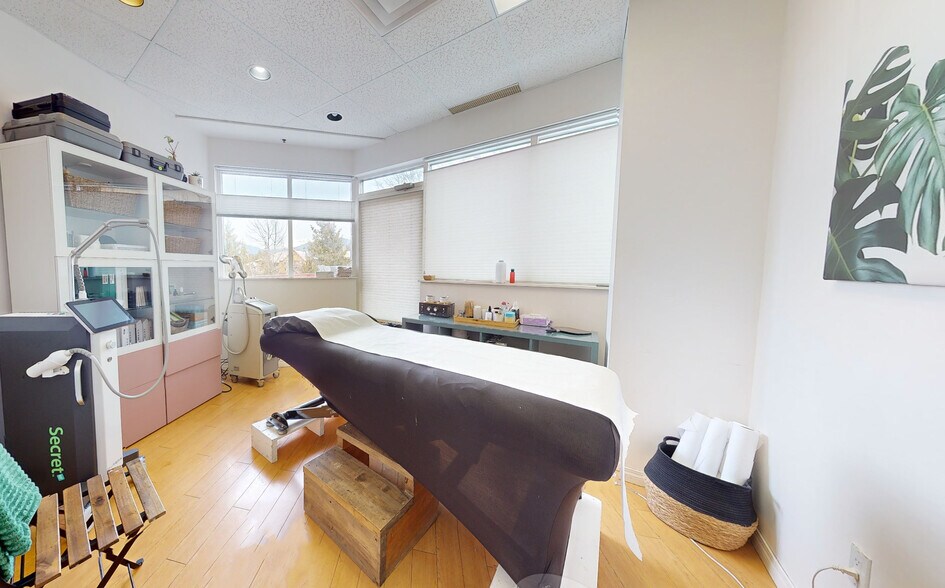 More Photos Of 4368 Main St, Whistler Storefront For Lease