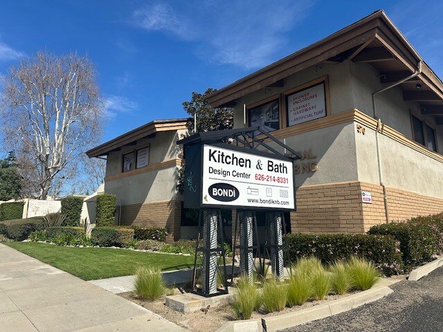 Primary Photo Of 570 S Beach Blvd, La Habra Office For Lease