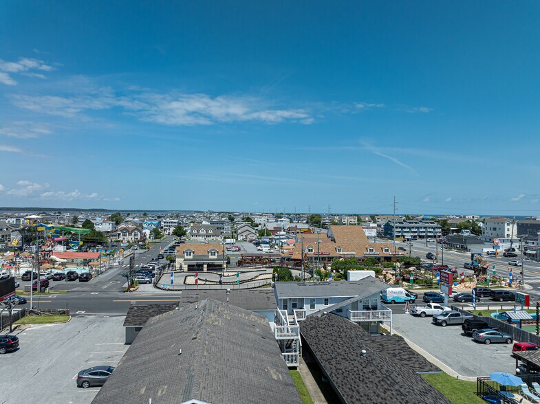 More Photos Of 37558 Lighthouse Rd, Fenwick Island Hotel For Sale