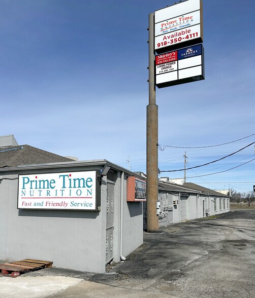 More Photos Of 10316-10400 E 21st St, Tulsa Unknown For Lease
