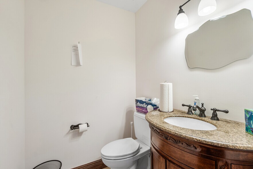 More Photos Of 112-120 US Highway 1, Tequesta Medical For Sale