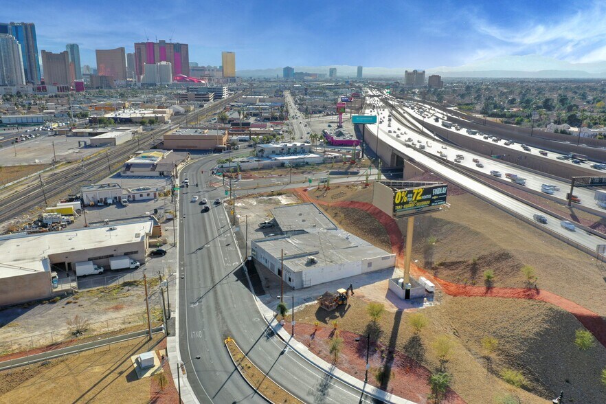 More Photos Of 1300 Western Ave, Las Vegas Warehouse For Sale