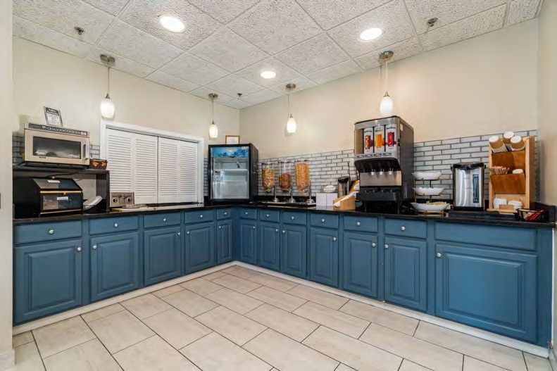 More Photos Of 801 Cedar Point Blvd, Cedar Point Hotel For Sale