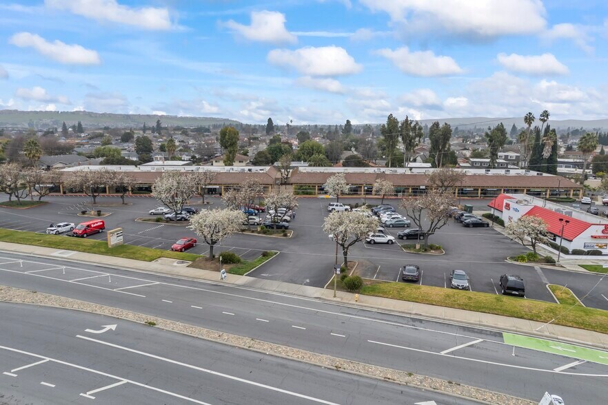 More Photos Of 4424-4442 Pearl Ave, San Jose General Retail For Lease
