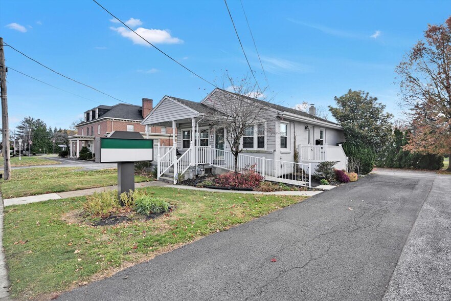 More Photos Of 3419 Market St, Camp Hill Storefront Retail Office For Sale