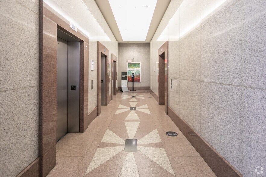 More Photos Of 1166 Alberni St, Vancouver Office For Lease