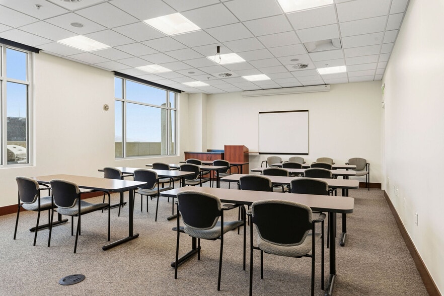 More Photos Of 180 N University Ave, Provo Office For Sale