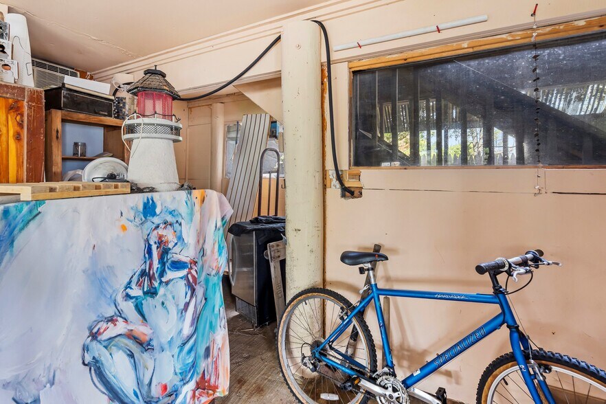 More Photos Of 12900 Long Beach Blvd, Long Beach Township Loft Creative Space For Sale