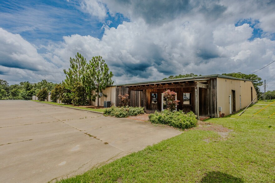 More Photos Of 1720 Metcalf Ave, Thomasville Warehouse For Lease