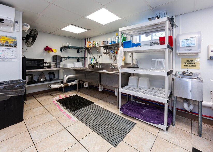 More Photos Of 1276 Surry Rd, Surry Freestanding For Sale