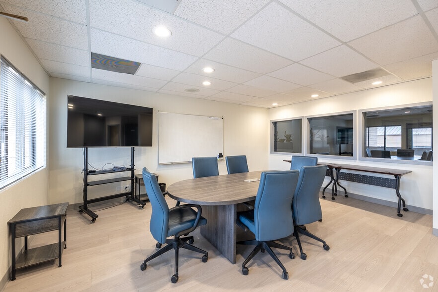 More Photos Of 8853-8859 Fox Dr, Thornton Coworking Space